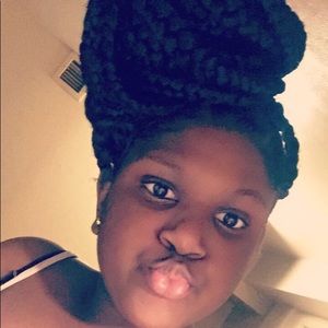 Meet your Posher, Janae
